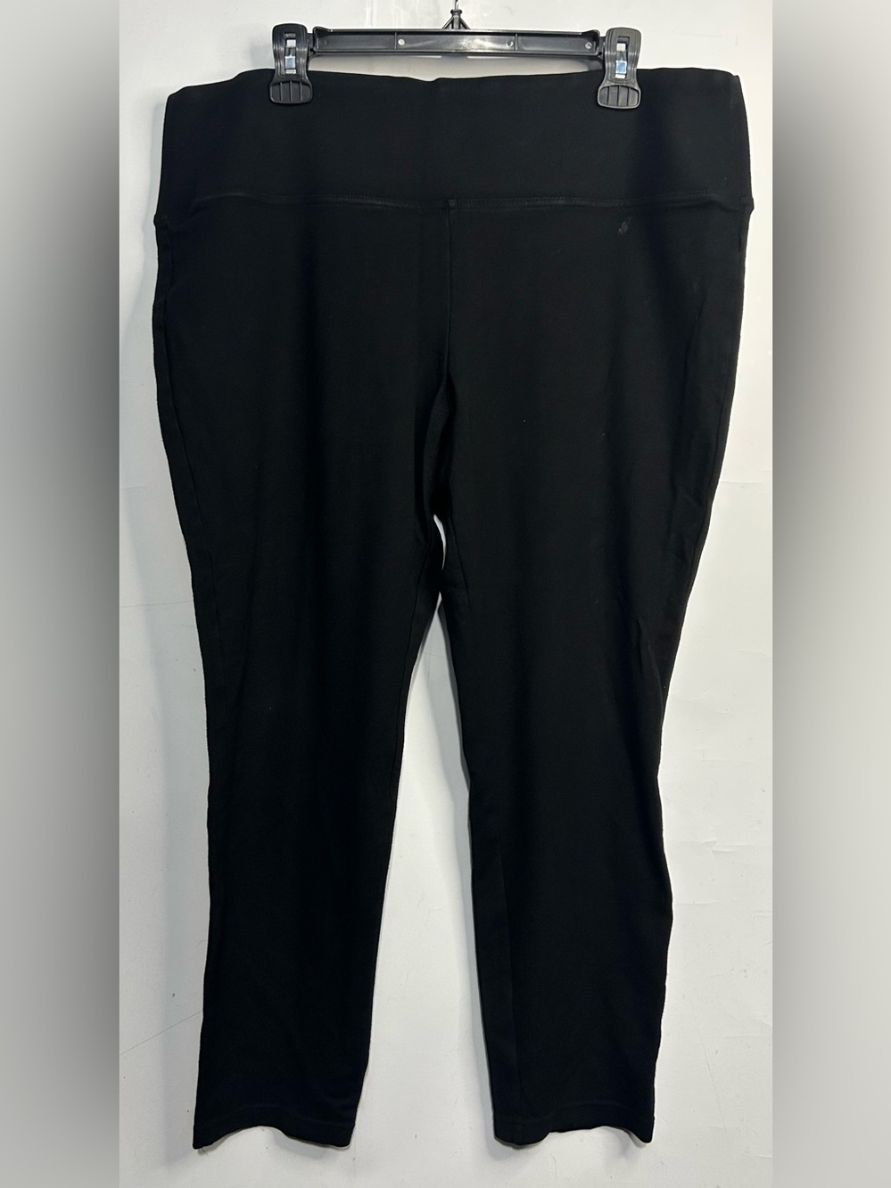 5‎ for $25🔥Valerie Stevens Black Leggings XL